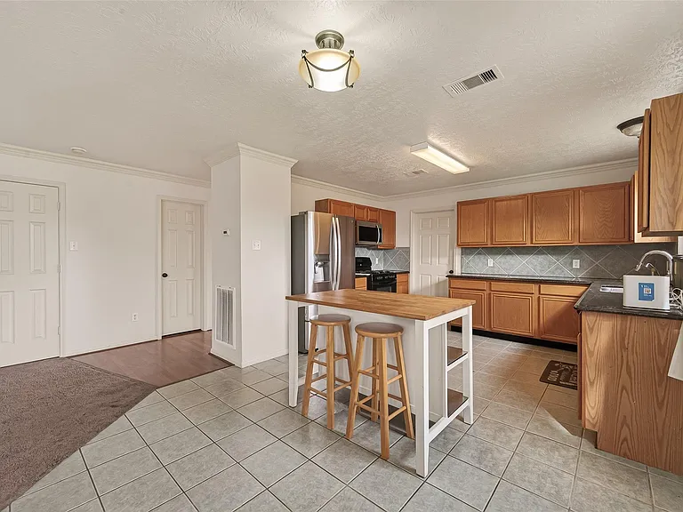 11002 Heron Nest St — Photo 17