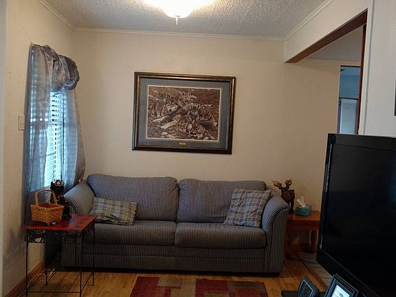 Living Room 3