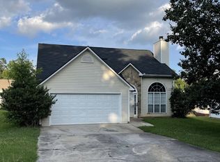 1361 Daffodil Ln, Hampton, GA 30228