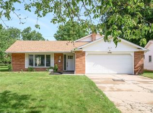 4561 Wilburn Dr, South Euclid, OH 44121