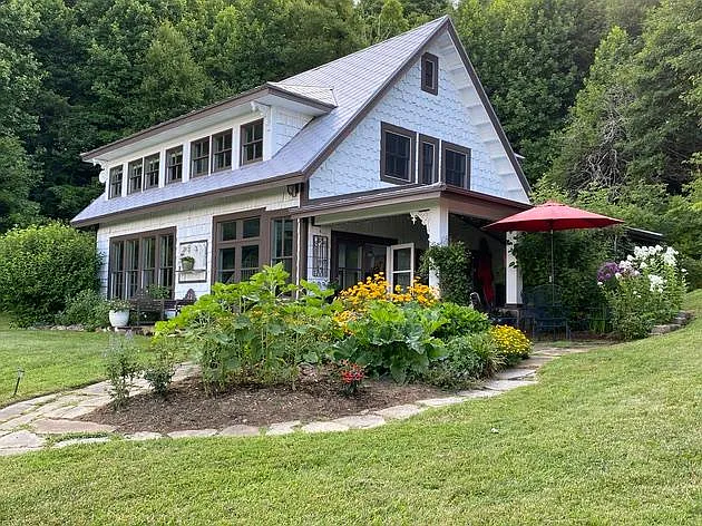 166 Clearwater Creek Rd — Photo 3
