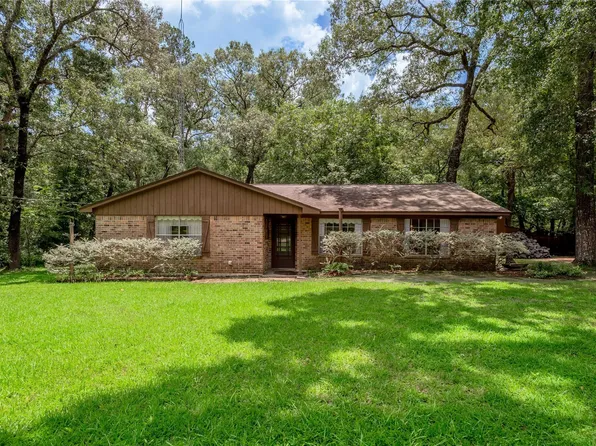 118 Pine Ridge Ln, Huntsville, TX 77340