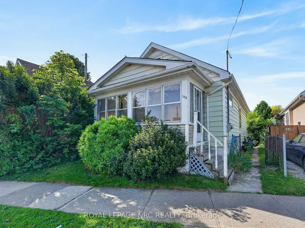 146 Carlton St, Saint Catharines, ON L2R 1R7