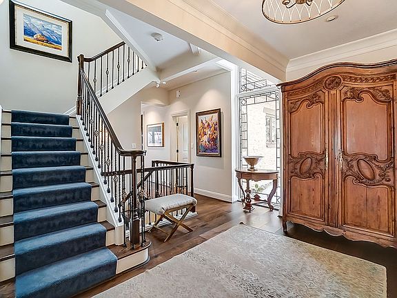 4th image of 5 Stanley Ln