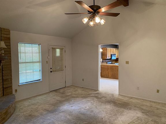 4th image of 8650 Westchase Dr