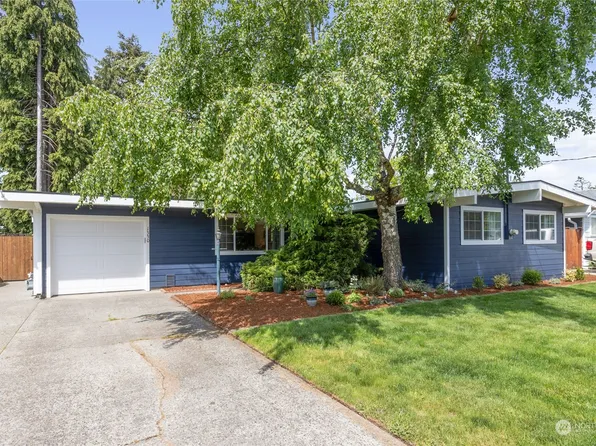 1330 Lenore Drive, Tacoma, WA 98406