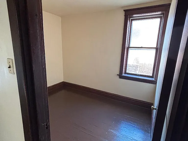 5026 Idaho Ave #2 — Photo 6