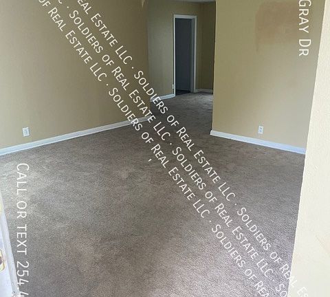 2nd image of 1209 N Gray Dr