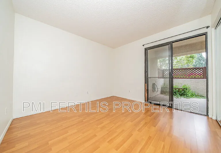 8331 Vineyard Ave #7 — Photo 20