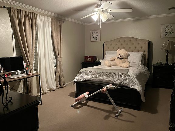 4th image of 305 Shadow Ridge Dr #134