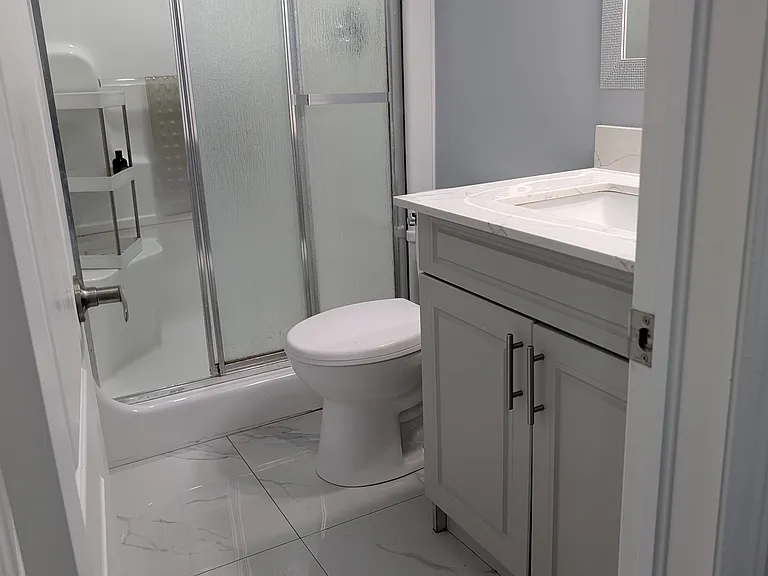 72 Norbert Rd #BASEMENT — Photo 2