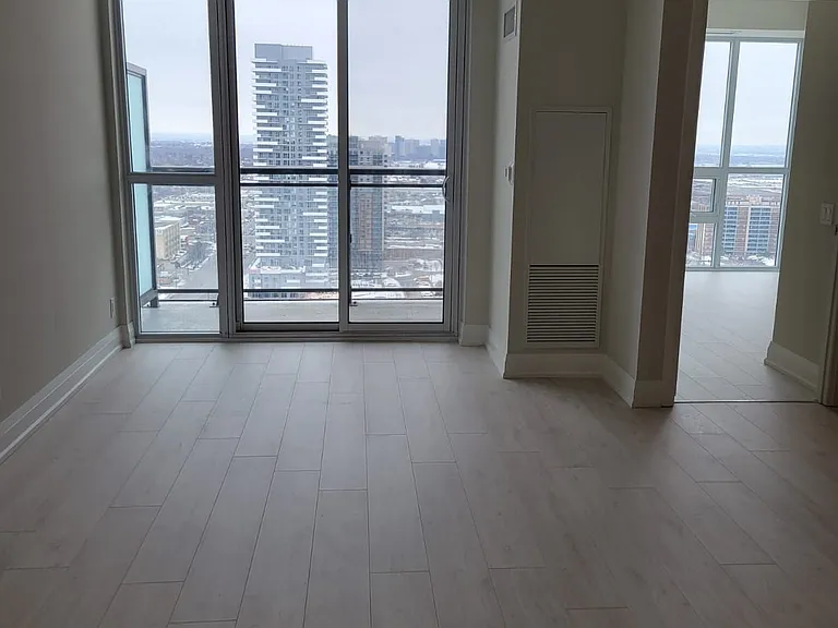 15 Lynch St #2302 — Photo 20