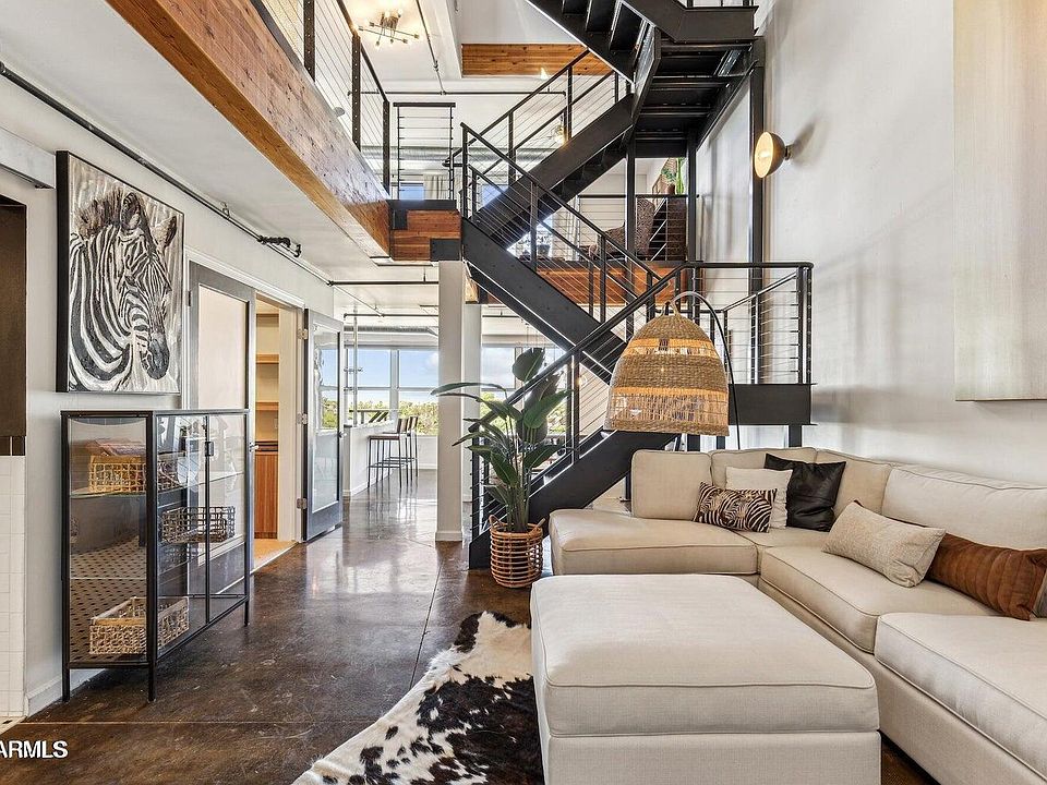 1st image of 1326 N CENTRAL Avenue #413