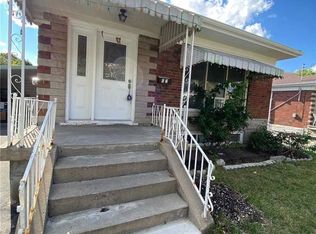 52 Grassington Cres #BASEMENT, Toronto, ON
