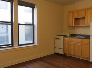 2452 44th St APT C1, Astoria, NY 11103