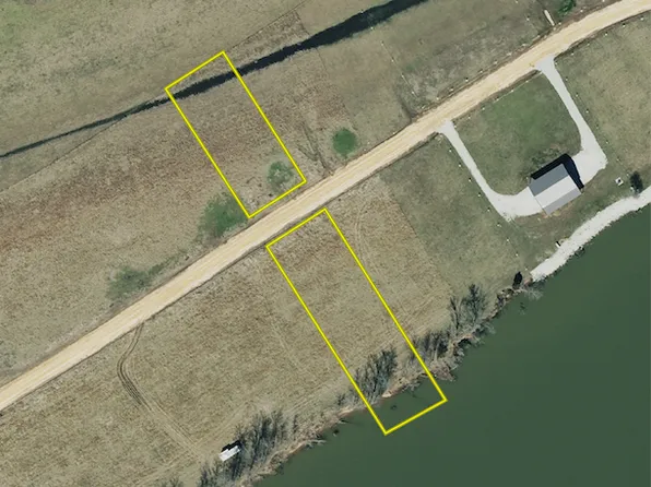 1474 Waterway Dr, Bath Springs, TN 38311