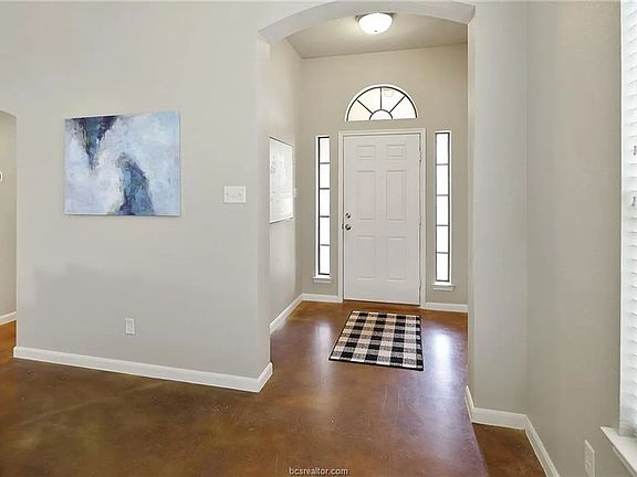 4th image of 4289 Hollow Stone Dr
