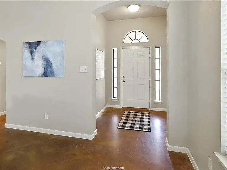 4289 Hollow Stone Dr — Photo 4