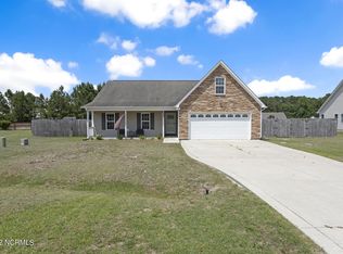 308 Forbes Ln, Jacksonville, NC 28540