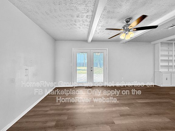 4th image of 408 E Woods Ln