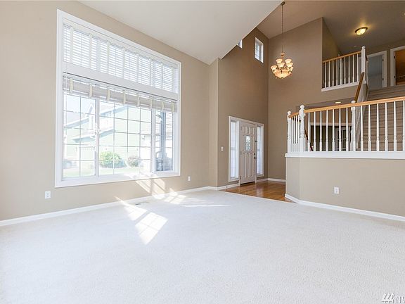3rd image of 17824 92nd Ave E