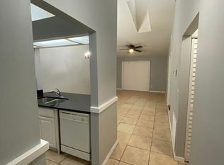 2808 Waxy Willow Ln, Orlando, FL 32808