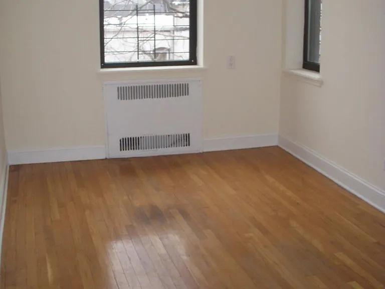 3098 Brighton 2nd St — Photo 2