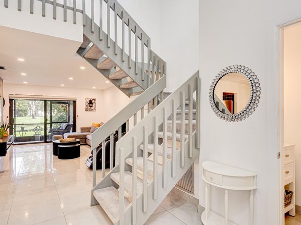 2235 NW 45th Ave