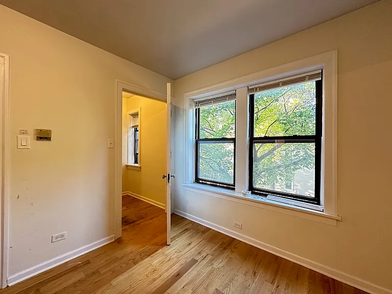 1253 W Henderson St #3 — Photo 13