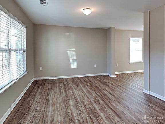 3rd image of 3748 Hope Marian St