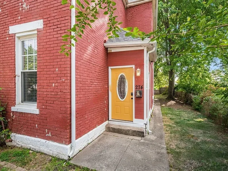 274 S Skidmore St — Photo 2