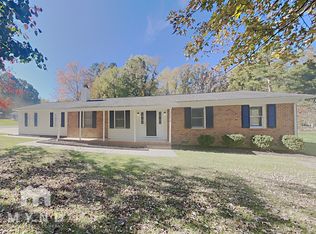 5720 Raynor Rd, Garner, NC 27529
