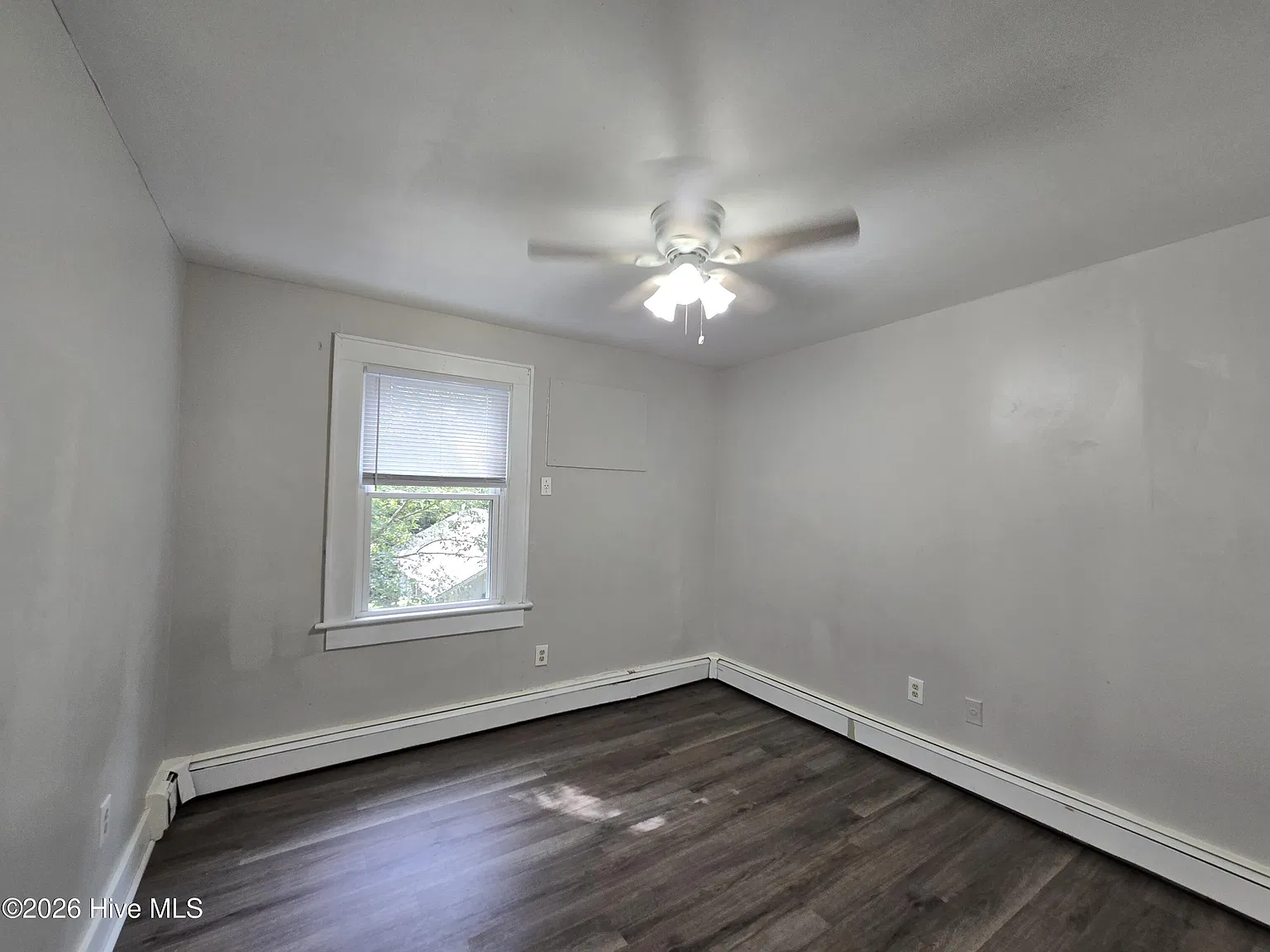 1 bed, 1.0 bath, $1,250 — Photo 3