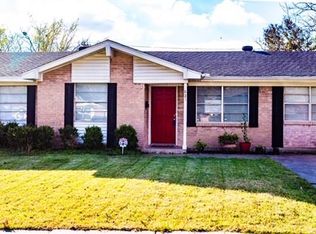 821 Bluebonnet Ln, Mesquite, TX