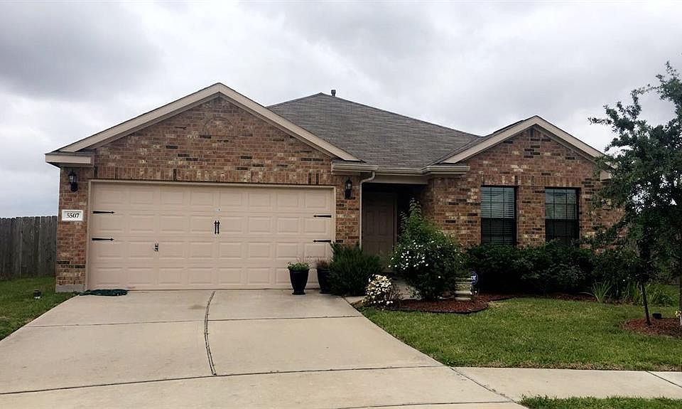 1st image of 5507 Armillary Dr