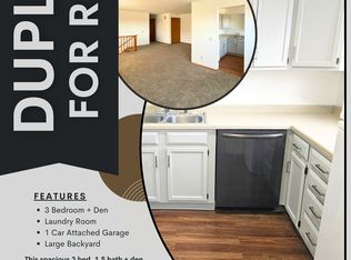 705 Willow Run St #A, Cottage Grove, WI 53527