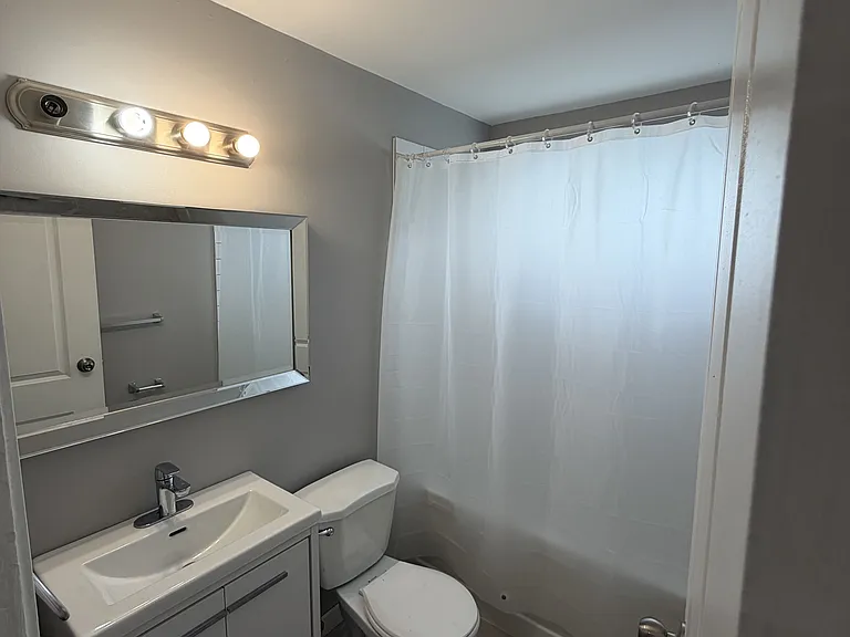 368 Belisle St #1 — Photo 11