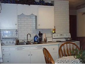 3rd image of 1720 Bremen Ave