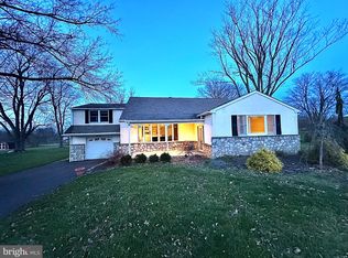 909 Callowhill Rd, Perkasie, PA 18944