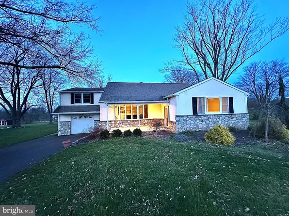 909 Callowhill Rd, Perkasie, PA 18944