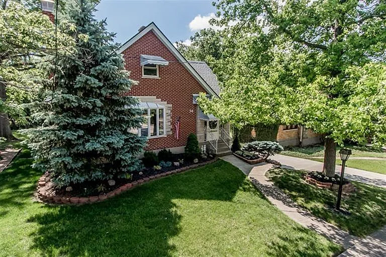 34 Burney Ln photo 1