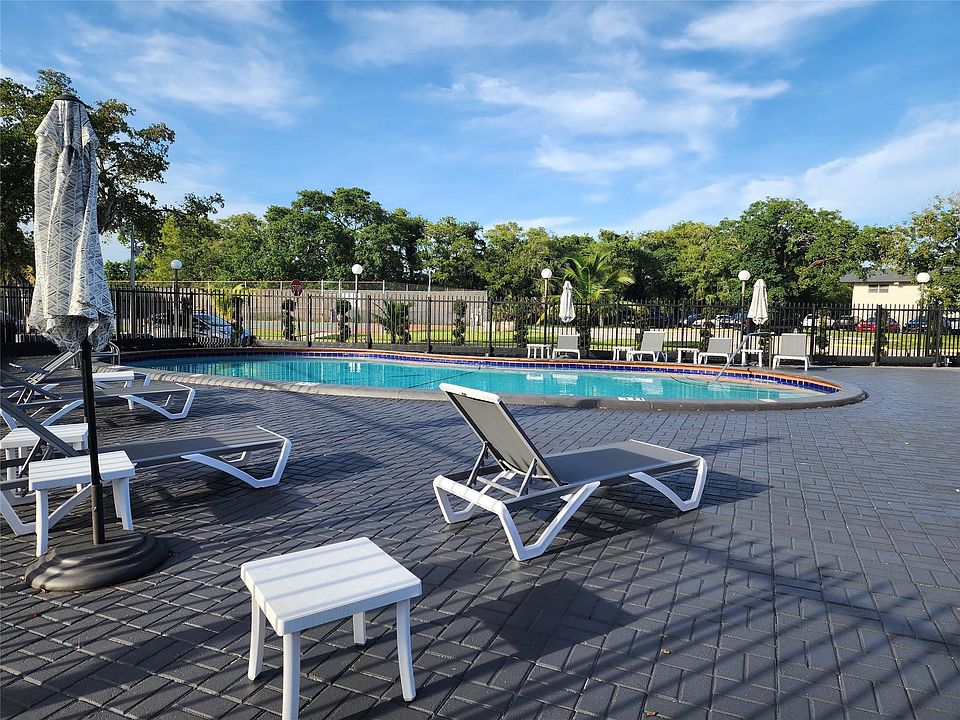 1st image of 8020 Fairview #109