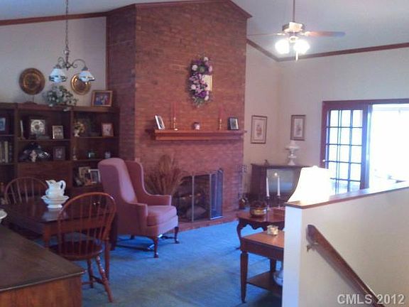 4th image of 506 Swaim Ct #506