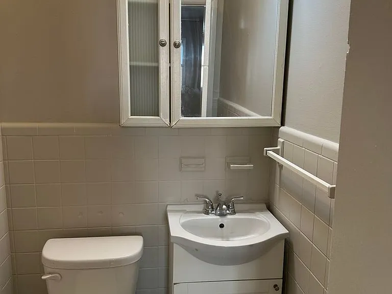 1402 Rison Ave NE — Photo 11