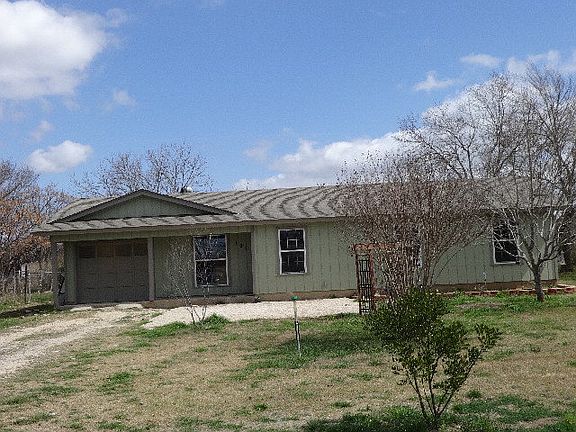 2nd image of 105 Diana Dr