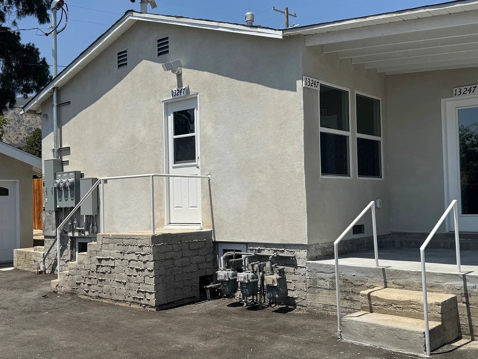 2 bed, 810 sqft, $2,950 — Photo 3