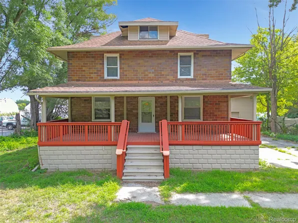 20543 Gudith Rd, Brownstown, MI 48183