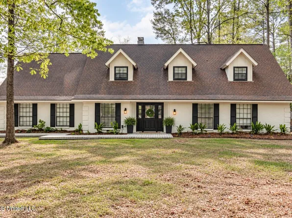 907 Audubon Point Dr, Brandon, MS 39047