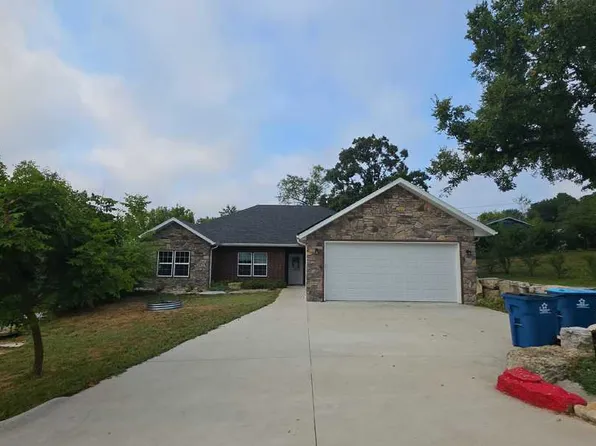 168 Crabtree Ln, Hollister, MO 65672