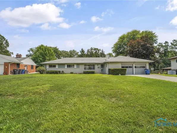 2021 E Crest Dr, Toledo, OH 43614